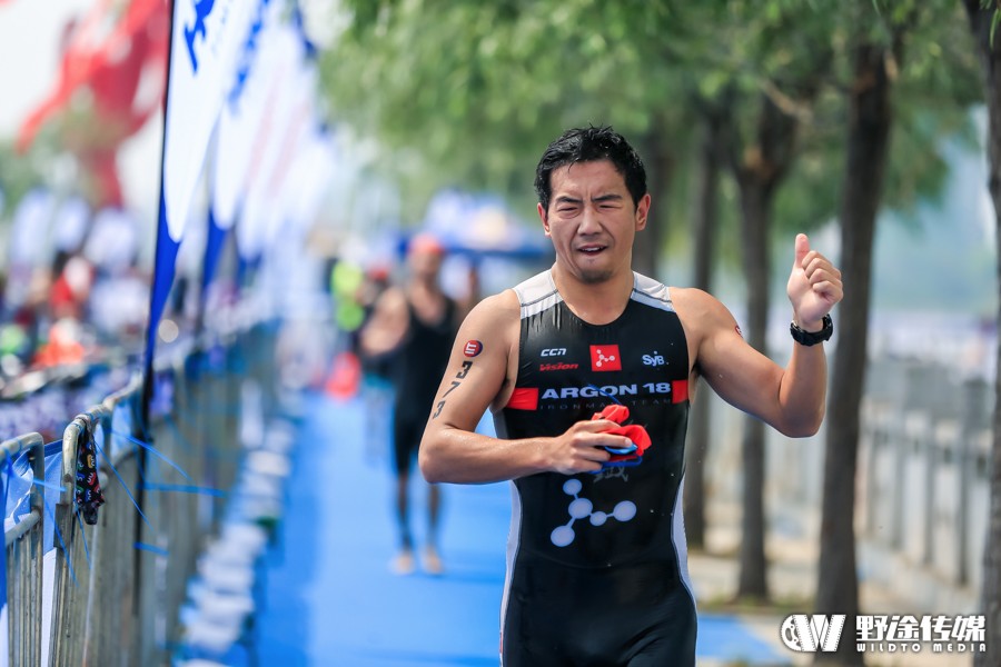 中國鐵三聯(lián)賽睢縣站D2 首設大師組 “超能跑”武昊田奪魁