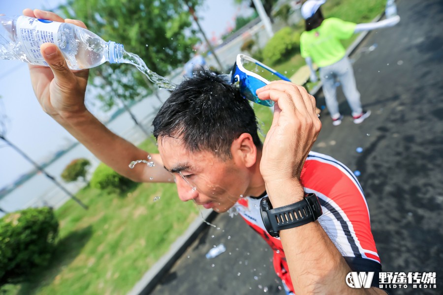 中國鐵三聯(lián)賽睢縣站D2 首設大師組 “超能跑”武昊田奪魁