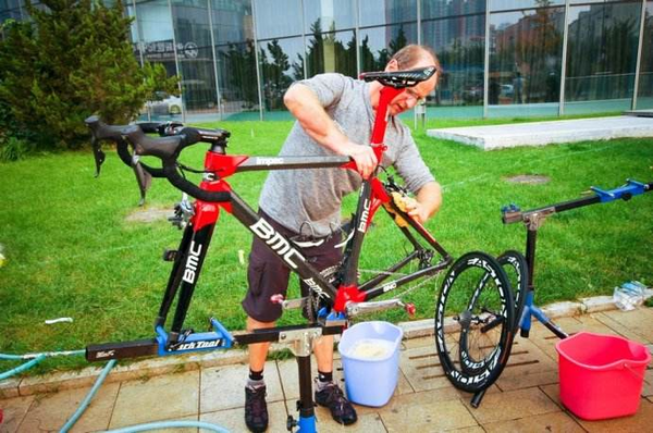 周末骑行出游 必看的家庭清洁自行车方法