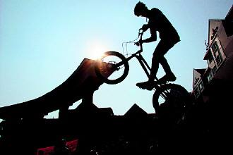 周末骑行出游 必看的家庭清洁自行车方法