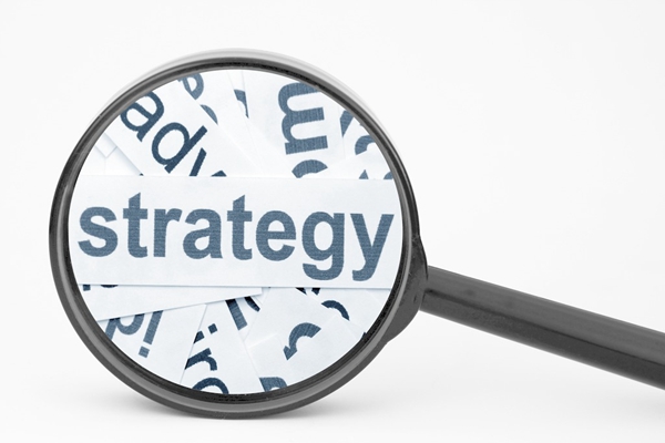 策略决定成败：论半程铁三的游泳配速