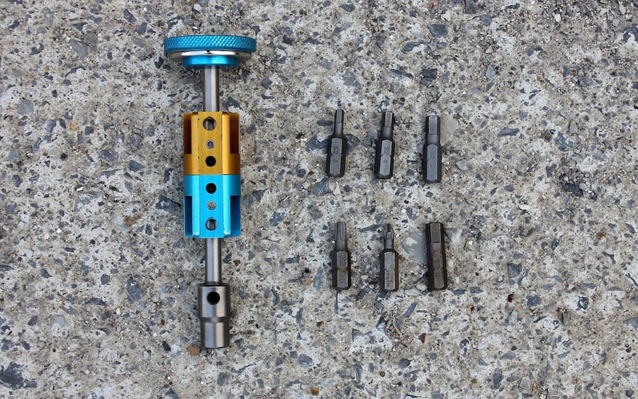 空间有效利用  All In Multitool便携工具