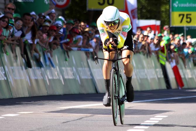 环瑞士S1：丹尼斯超高速强势夺冠 迪穆兰状态下滑