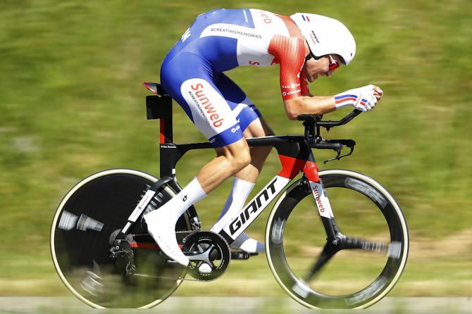 环瑞士S1：丹尼斯超高速强势夺冠 迪穆兰状态下滑