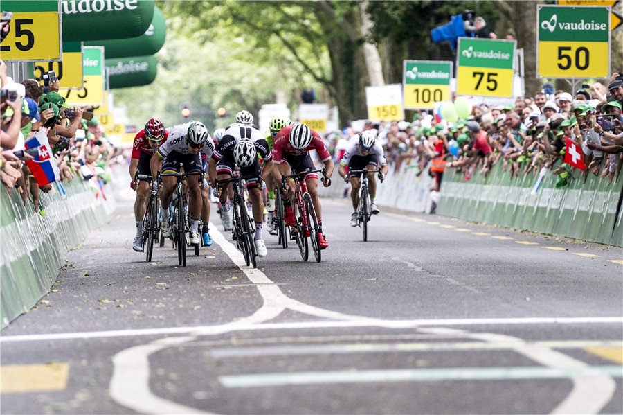 环瑞士S3：马修斯冲刺夺冠 一跃成为总成绩榜首