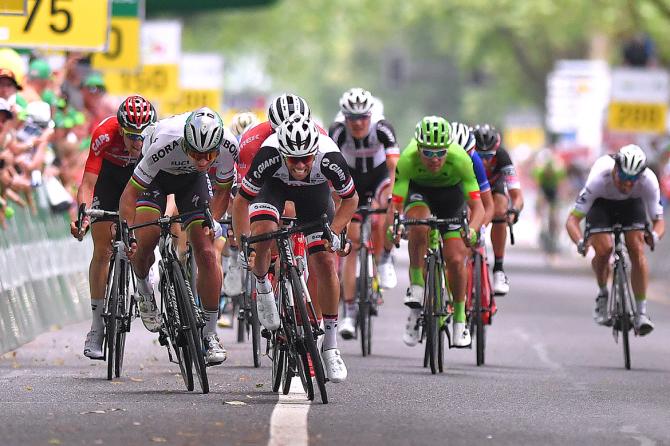 环瑞士S3：马修斯冲刺夺冠 一跃成为总成绩榜首