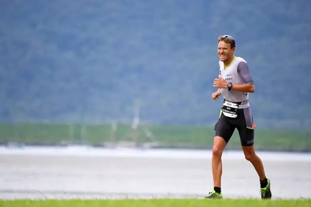 2017澳洲凯恩斯铁三落幕  党琦领衔中国铁人创优质