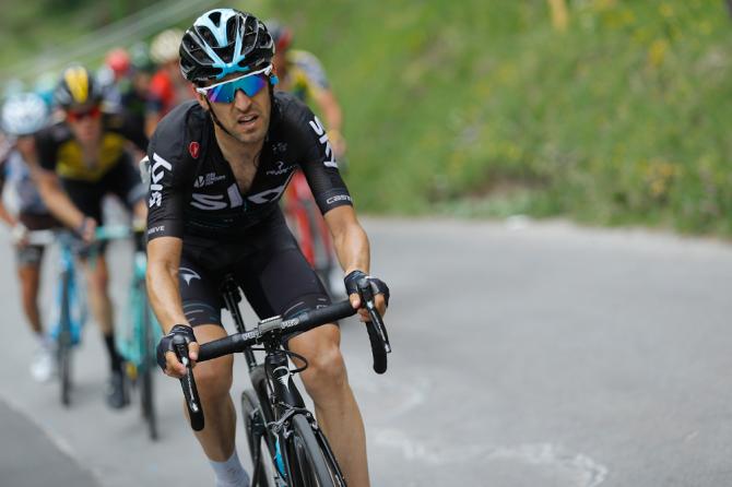 环瑞士S6：波佐维沃雨中夺冠 黄衫加身