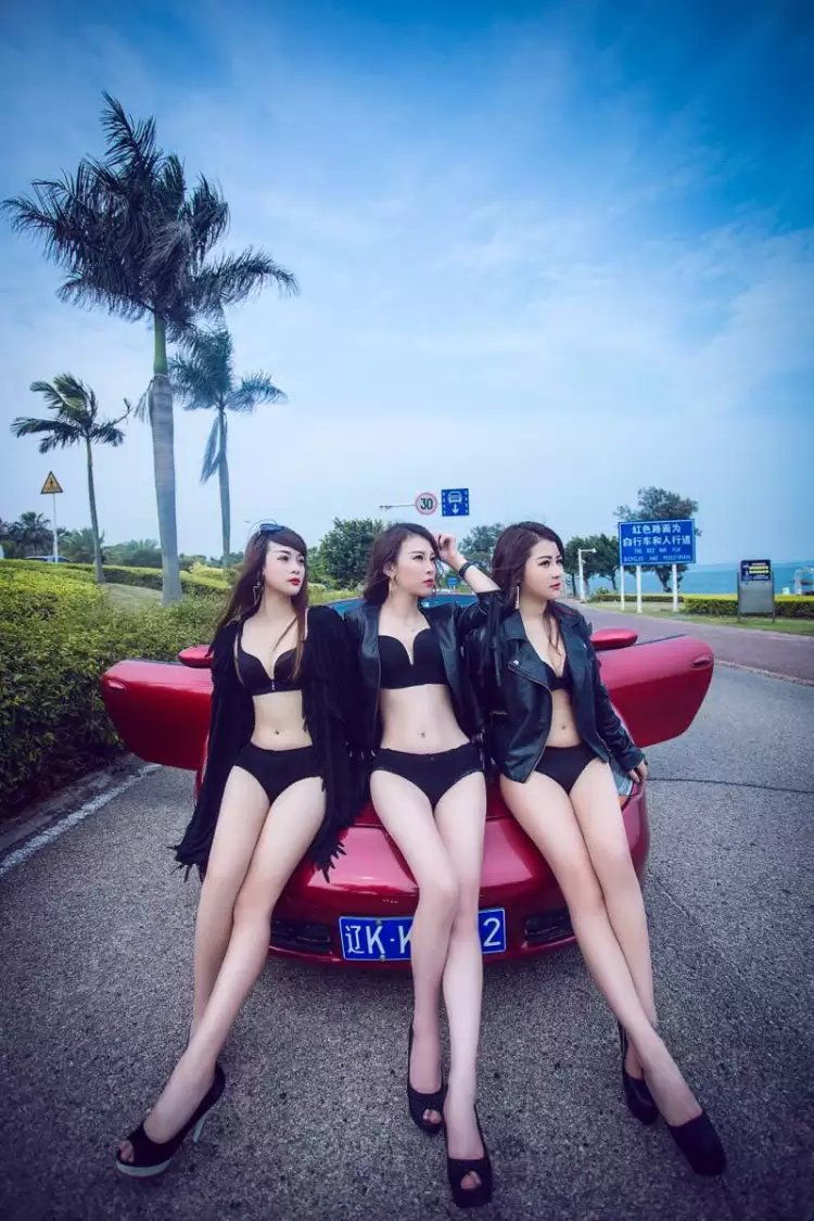 Hi！女神｜單車戀人妮妮：就愛(ài)騎車拍美照 非議由它去