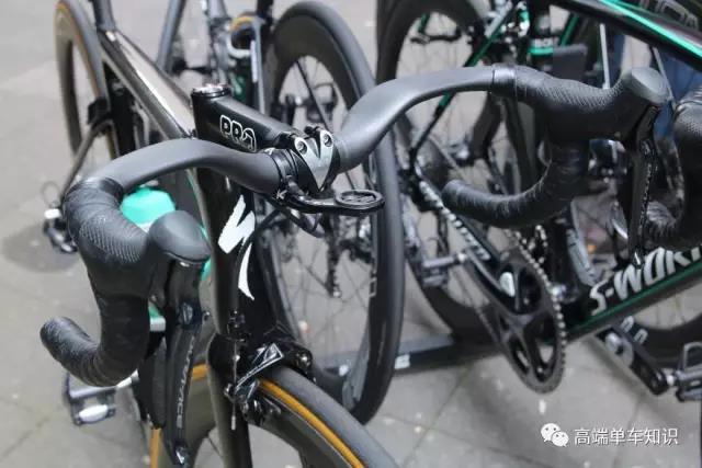 环法赛场的职业车手们都在使用什么车把?