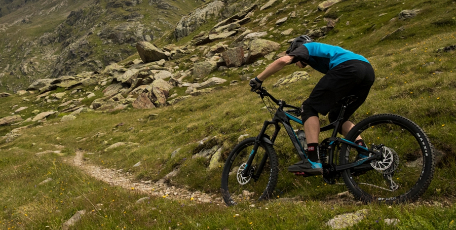 更长的轴距--Giant 2018款Reign Advanced