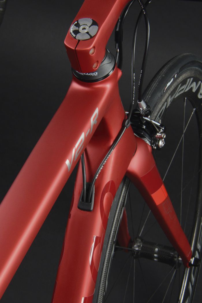 Colnago V2-r 沿袭而后新生