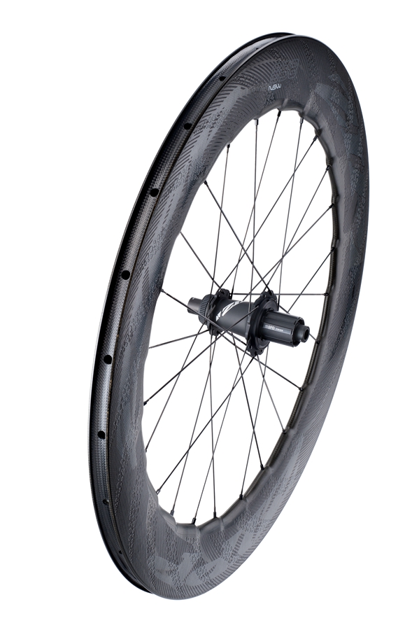 ZIPP 858 NSW™碳纤开口轮组碟刹&圈刹新品发布