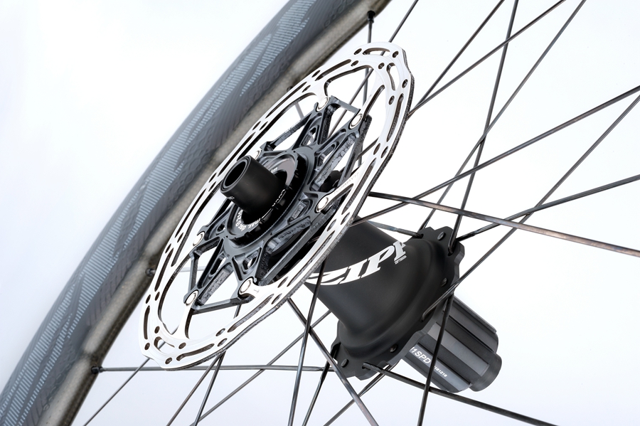 ZIPP 858 NSW™碳纤开口轮组碟刹&圈刹新品发布