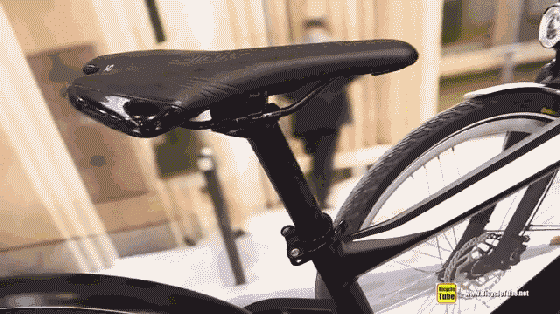 宝马设计的混合动力电动自行车 颜值性能设计均在线