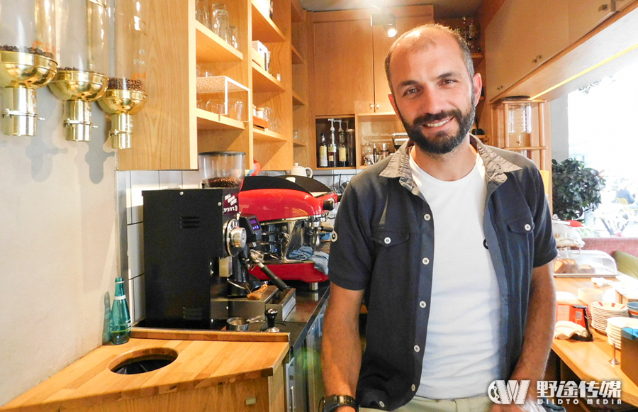 轮子上的心灵驿站：探访土耳其首家单车咖啡馆