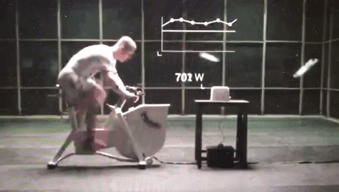 自行车奥运冠军“铁腿”带动发电机烤熟面包