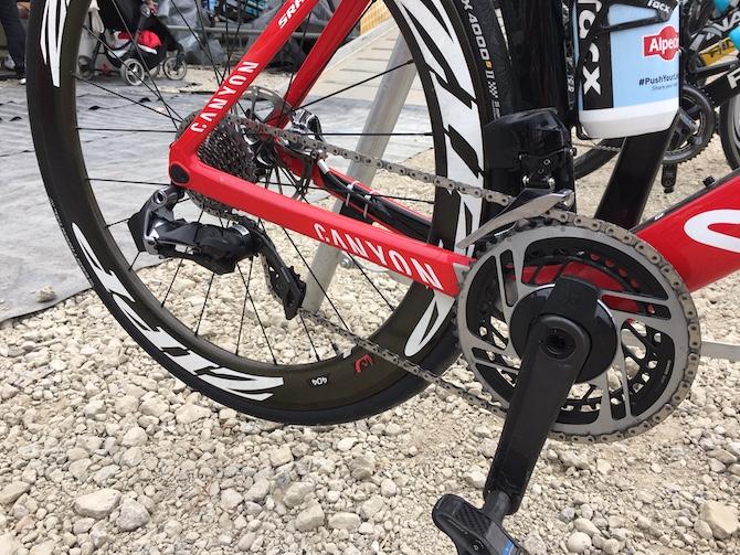 SRAM Red eTap 12速无线碟刹套件惊现琦玉绕圈赛