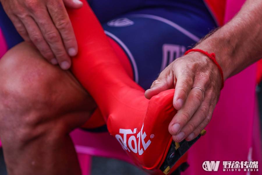 你知道吗？2019赛季骑行袜不能超过这么长……