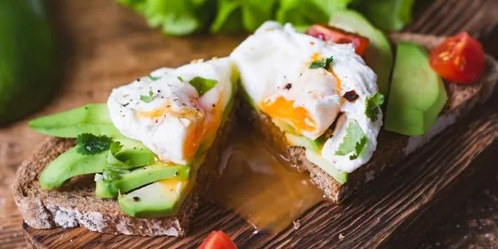 职业铁三运动员饮食曝光！这样吃喝，难怪如此强悍！