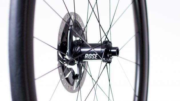 冲击市场 Rose推出一系列实惠的碳纤维气动轮组
