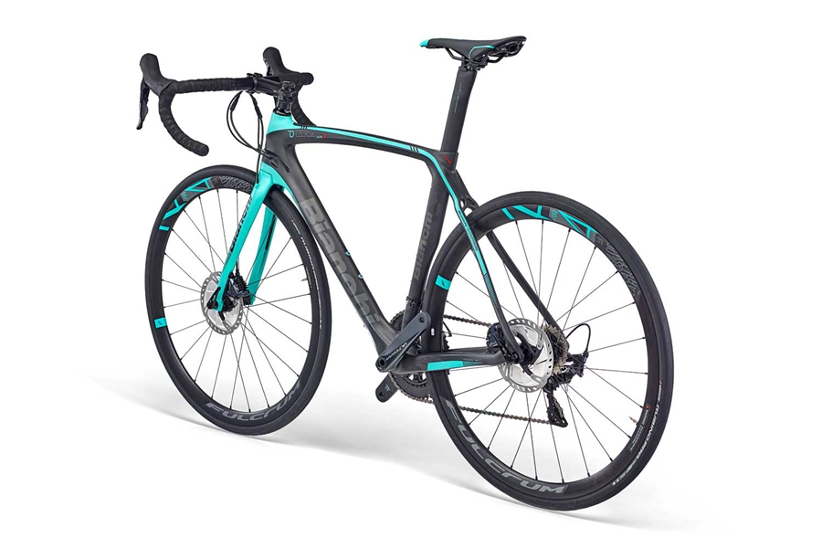 Bianchi推出首款气动碟刹竞赛公路车Oltre XR3 Disc