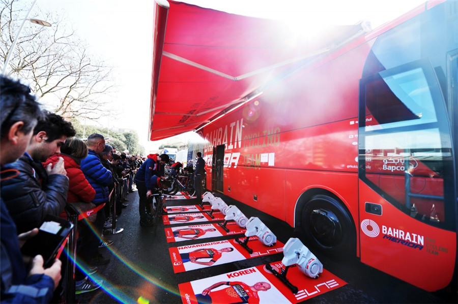 双海赛S1｜BMC拔头筹 卡文迪什摔车被关门