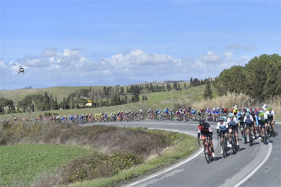 双海赛S2｜终点摔车混战 基特尔收获赛季首胜