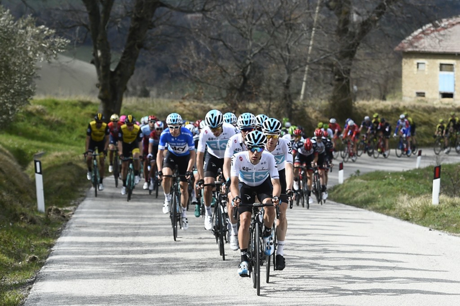 双海赛S4｜兰达收获赛季首胜 迪穆兰摔车退赛