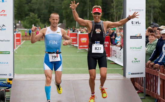 铁三魅力无穷拥趸无数 政界精英也爱它