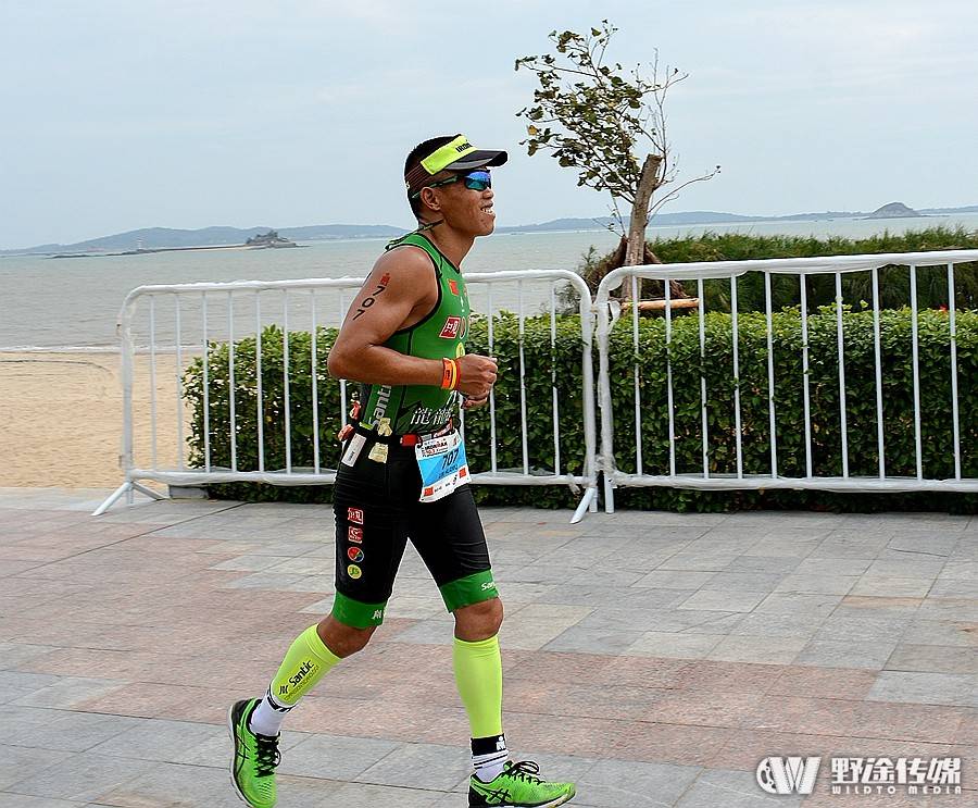 到底玩铁三之后变牛逼了呢，还是牛逼的人玩铁三