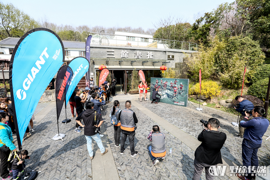 全“芯”起航——森地客鑫元鸿车队2018新闻发布会