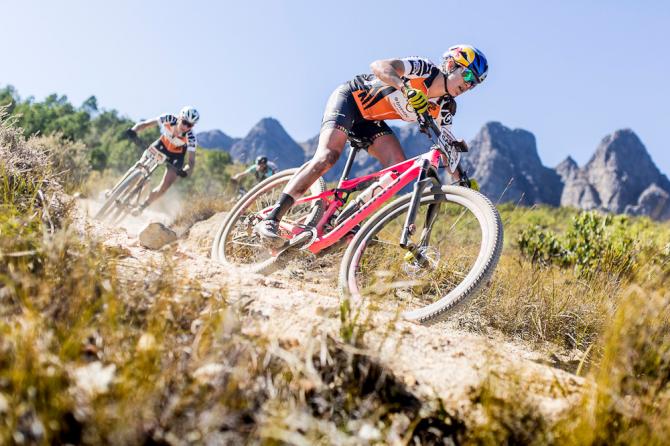 Cape Epic S4：中國車手發(fā)揮穩(wěn)定 張諾和張曦浠躋身前十