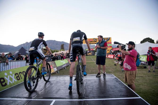 Cape Epic S4：中國車手發(fā)揮穩(wěn)定 張諾和張曦浠躋身前十