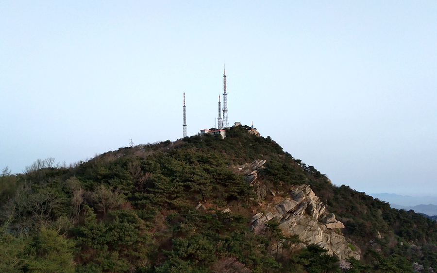 胖强寻山记｜骑闯蒙山之巅  一睹“寿星”风采