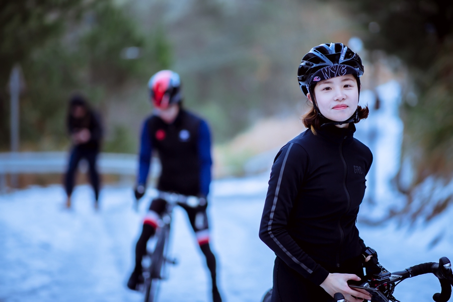 Hi！女神｜死飞女神进击公路赛场   元气大欣了解一下！