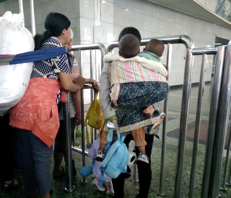 胖強尋山記｜騎行大美涼山  醉賞杜鵑花海  品味彝族風情
