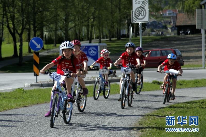 2018年环挪威儿童自行车赛开幕