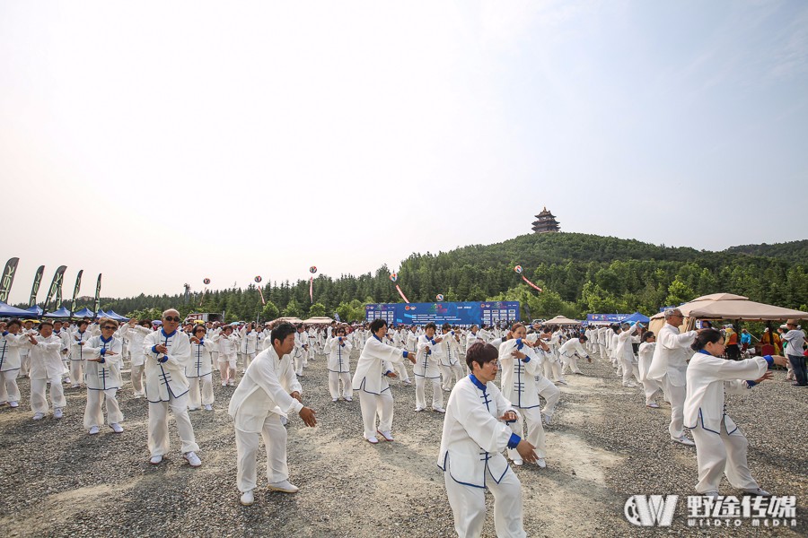 山地公开赛威海·环翠站D1：狼烟四起 封宽杰单飞三连胜