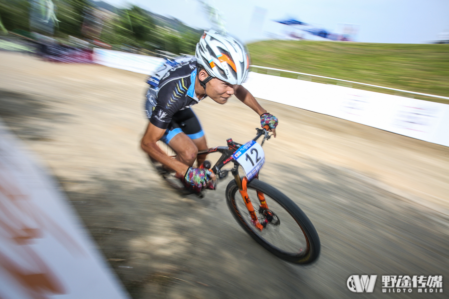 山地公开赛威海·环翠站D1：狼烟四起 封宽杰单飞三连胜