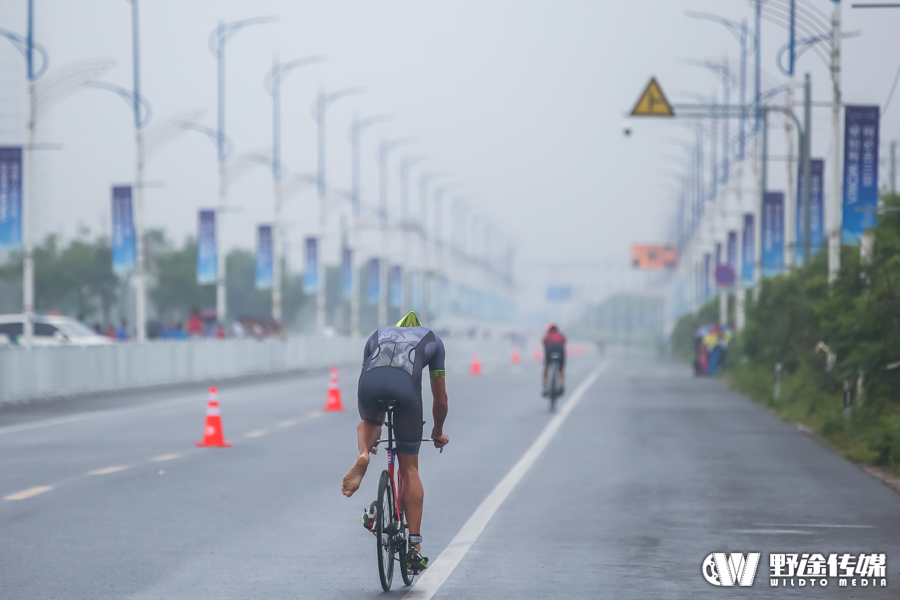 中国铁三联赛东戴河站：大师组上演蝉联好戏