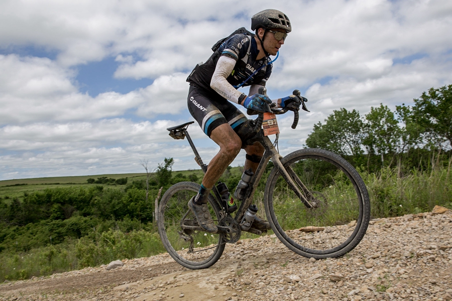 捷安特发布全新Gravel Bike—Revolt Advanced