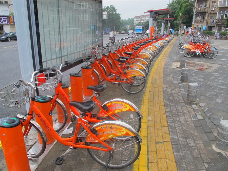 另类记录！ 南京六旬老人半年骑公共自行车1800多次