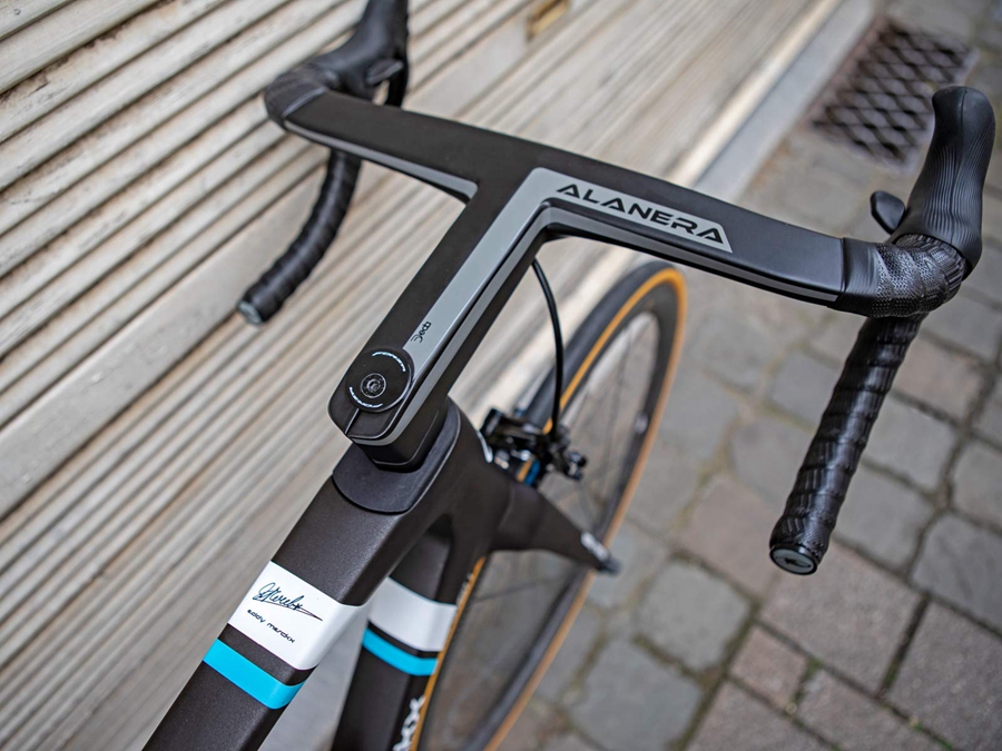 2019 AG2R车队新世巡战车Eddy Merckx 525