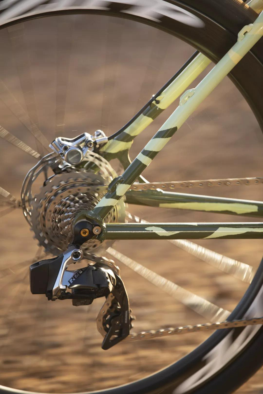 SRAM RED eTap AXS™携众新品，宣告无线互联时代来临！