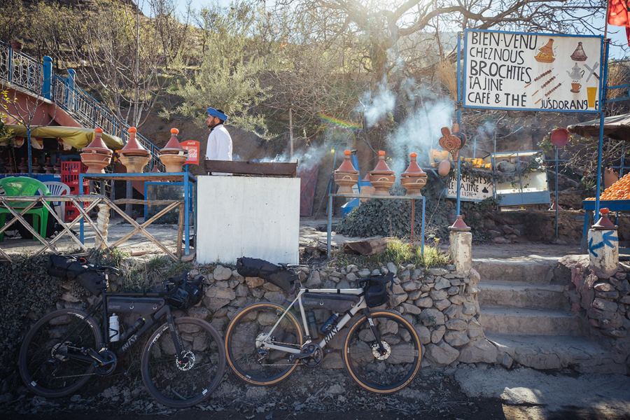 骑行穿越阿特拉斯山脉  一场“心灵+探险”之旅