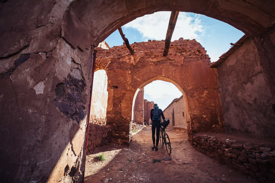 骑行穿越阿特拉斯山脉  一场“心灵+探险”之旅