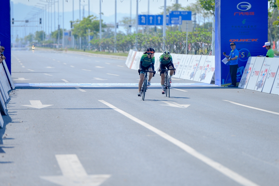 诺飞客上演团体TT  广汽传祺·环大湾区自行车赛珠海站