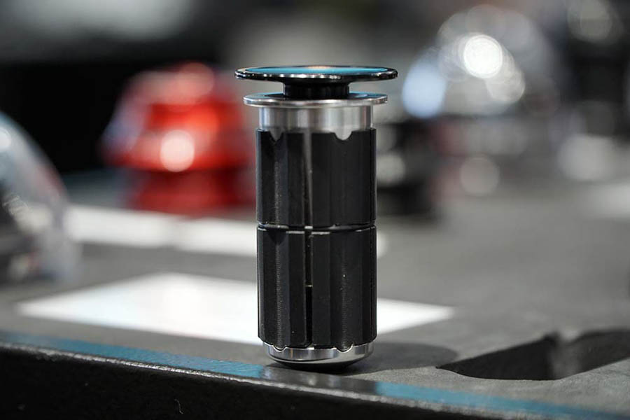 Shimano 105也能有大鸡腿 Token推出系列新品