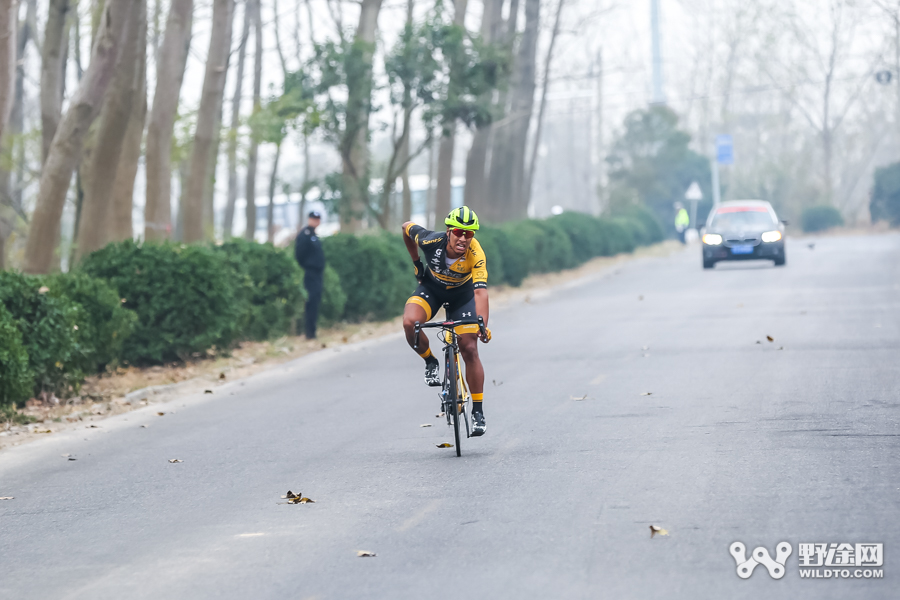 鹽城黃海濕地公路賽 黃京勝兩“鑫”